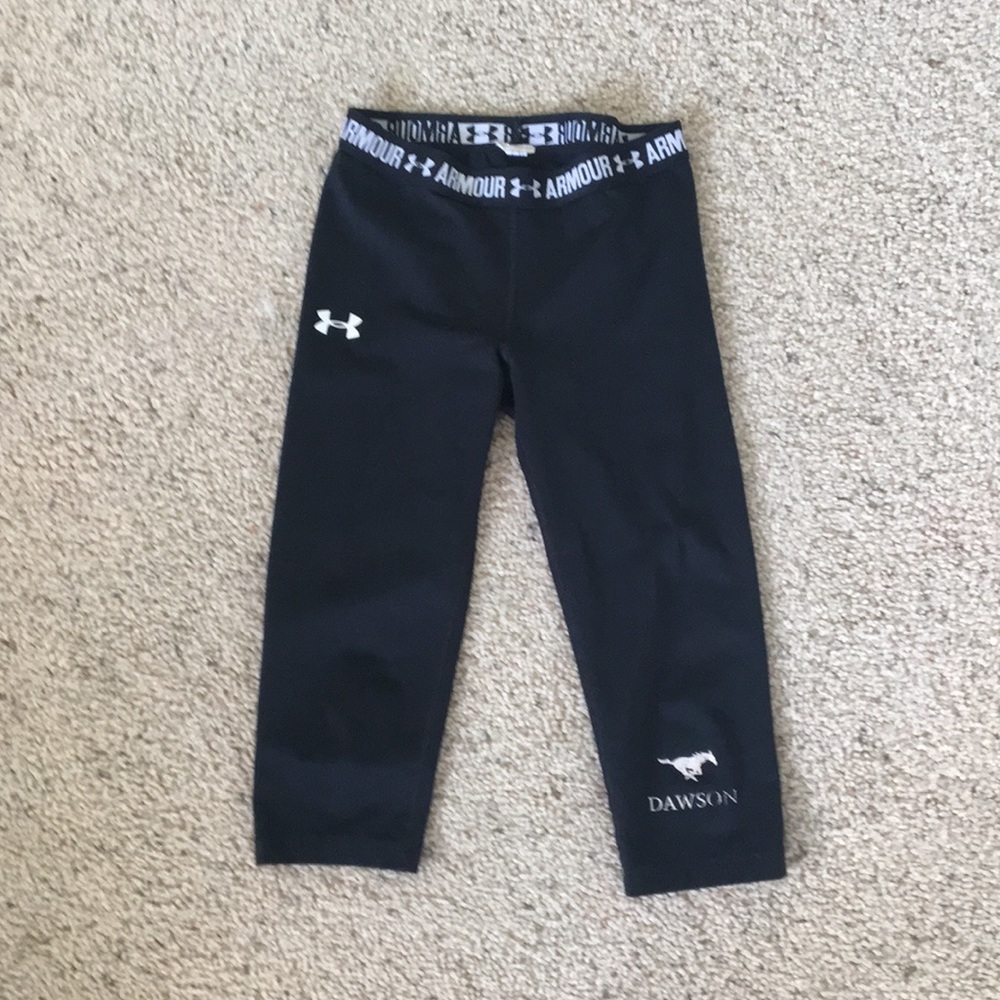 under armour cropped black leggings